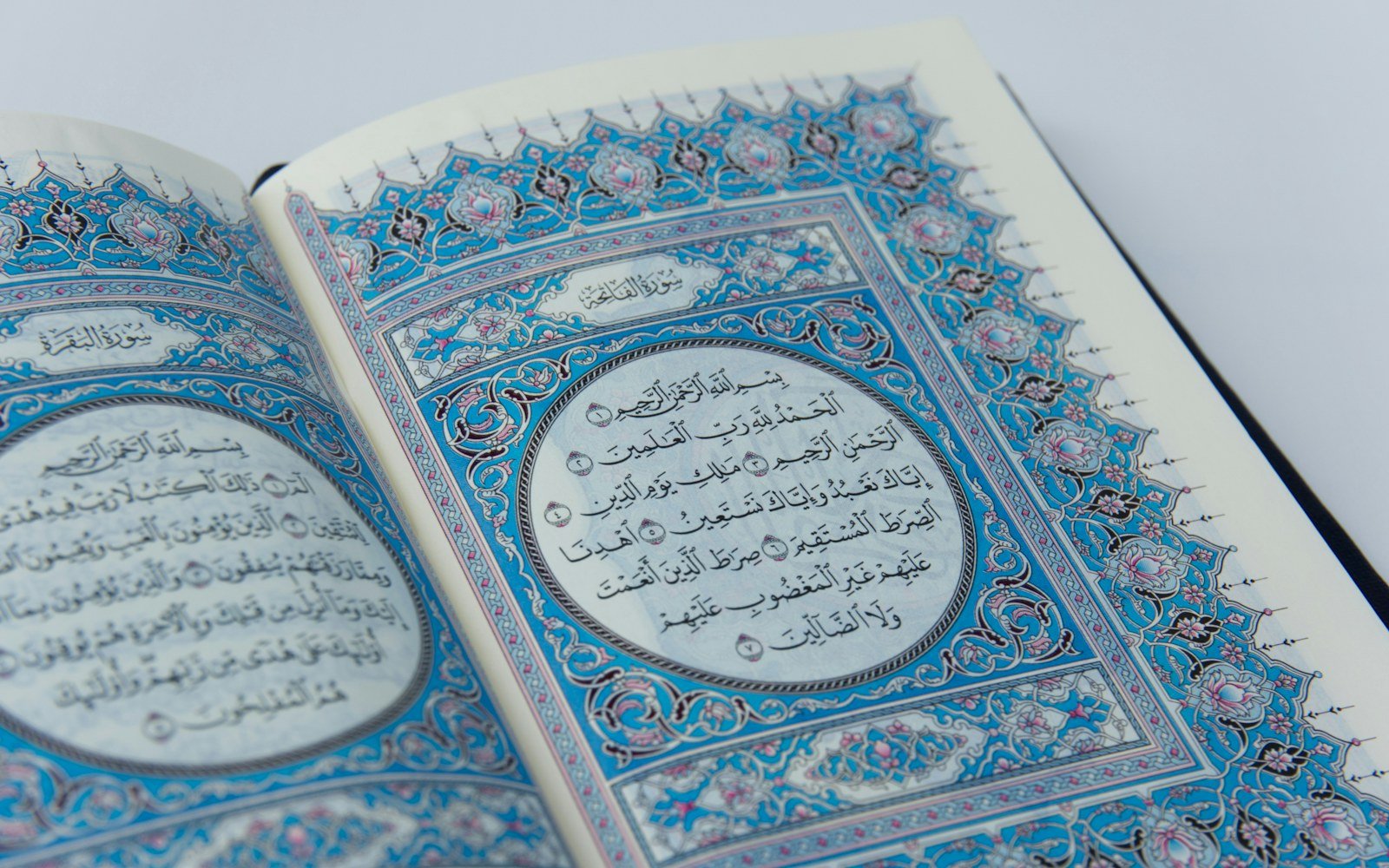 Open Quran showing Surah Al-Fatihah